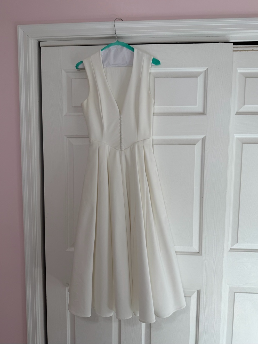 Meshki Keely Cotton Sleeveless Midi Dress - White - Picture 5 of 11